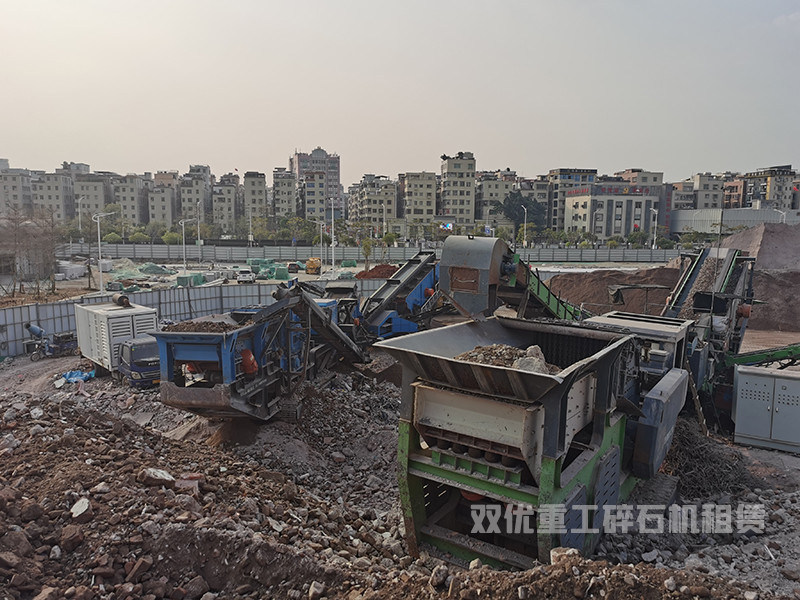 江苏无锡建筑垃圾回收项目投产 移动式破碎站创造出新型建材产